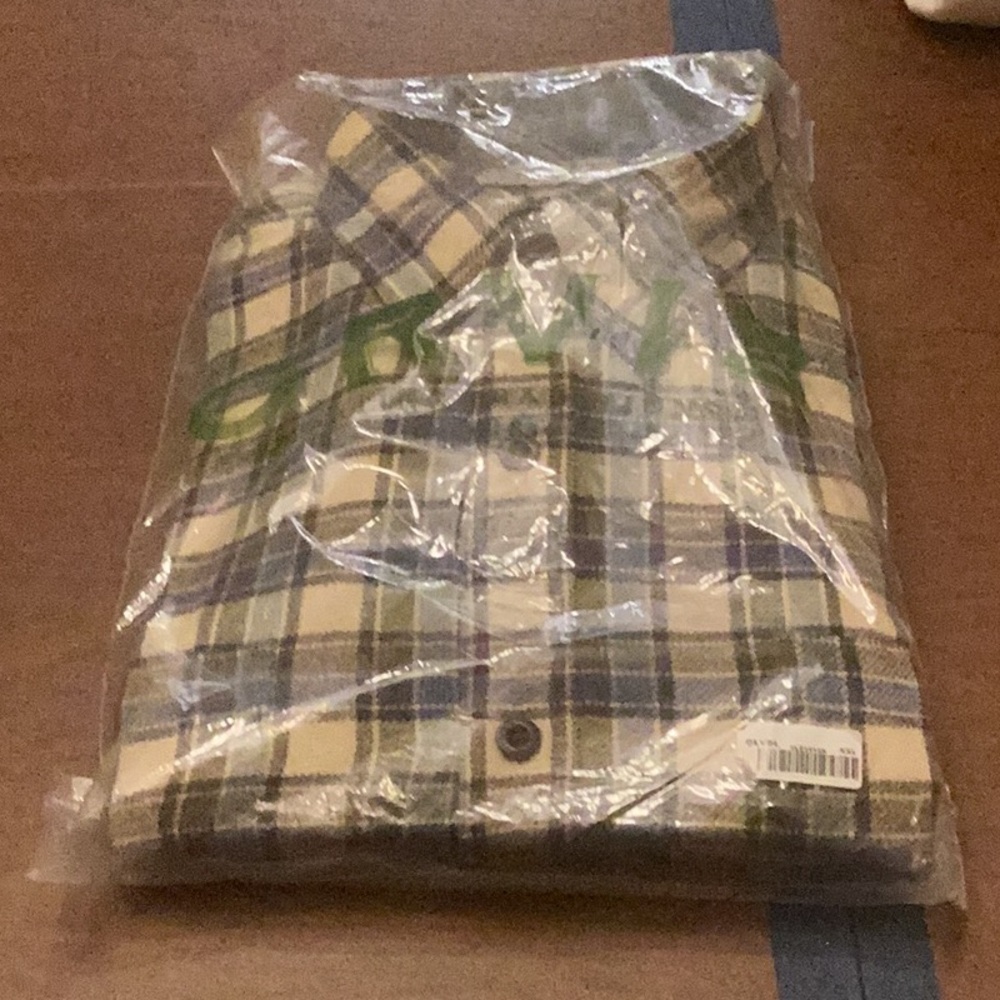 Orvis green and blue plaid button up